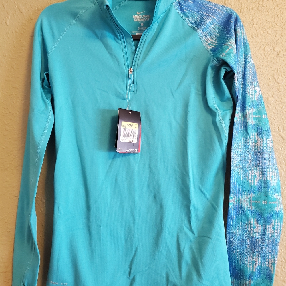 Nike Pro Half zip- sz S
